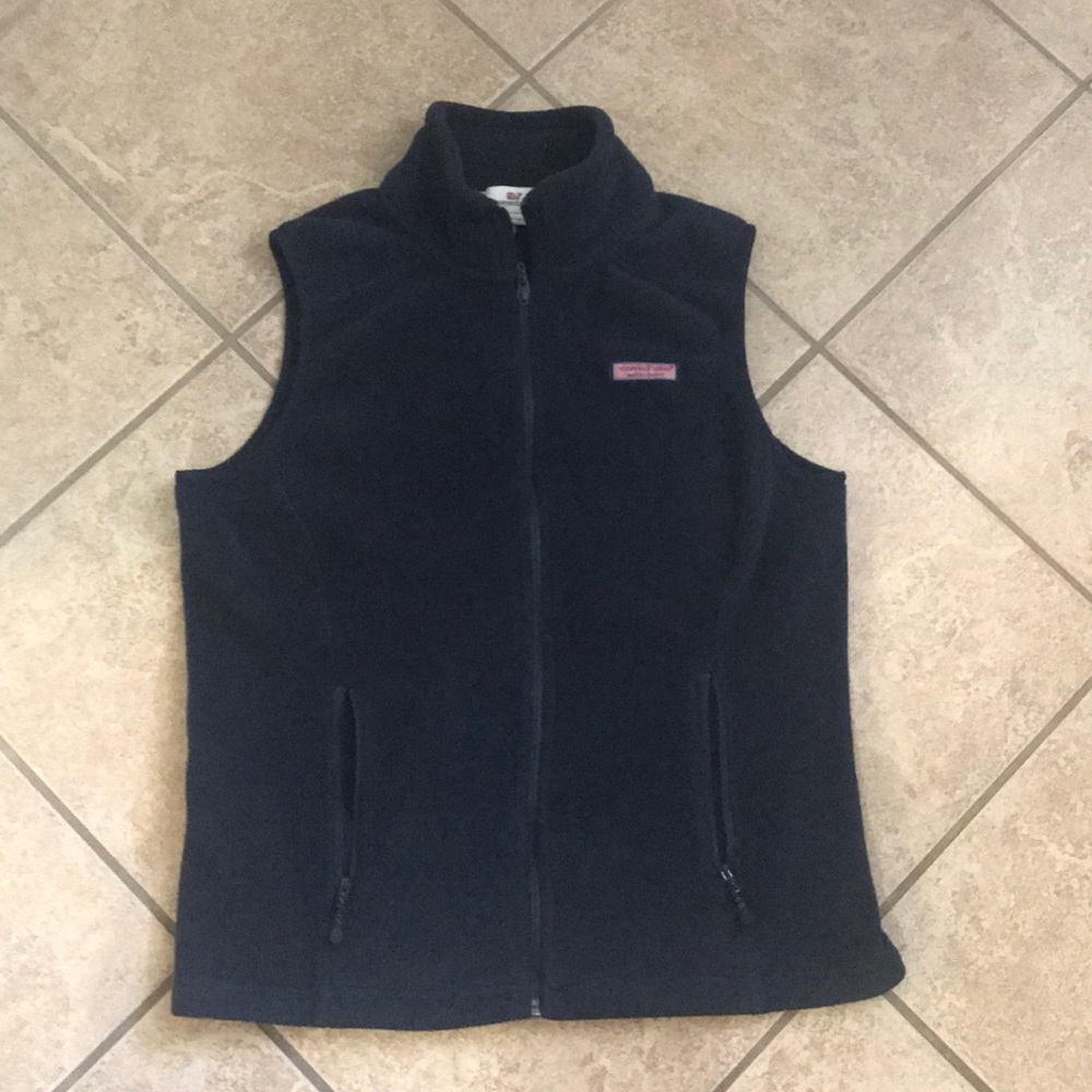XS vineyard vines vest
